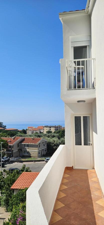 Sea View Apartment Aria Petrovac Exteriér fotografie